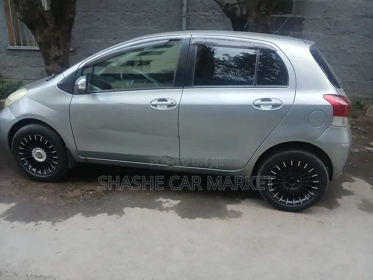 Toyota Yaris 2008 Gray