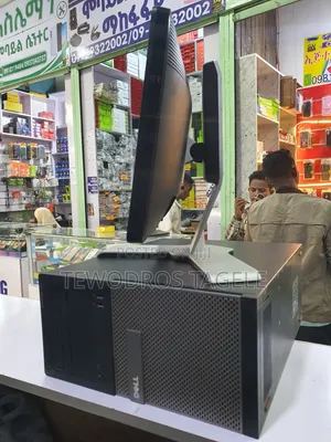 Desktop Computer Dell OptiPlex 3010 4GB Intel Core M3 HDD 500GB