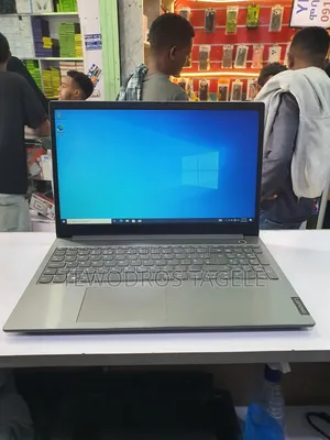 Laptop Lenovo ThinkBook 15 8GB Intel Core i5 SSD 512GB