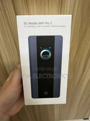 Huawei 5G Mobile WiFi Pro 5 Wireless Router. Battery 7000mAh