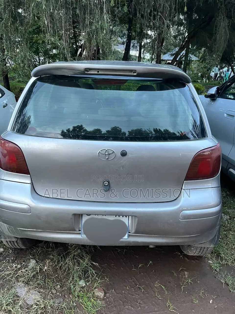 Toyota Vitz 2003 Gray