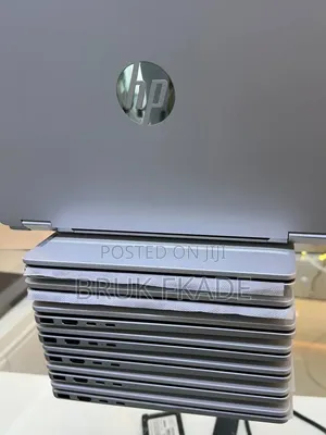 New Laptop HP OmniBook 5 14" 16GB Intel Core 5 SSD 512GB