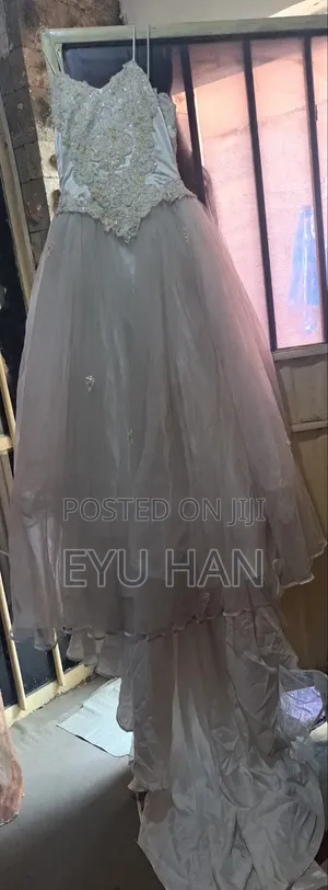 Sell Old 2pic Wedding Dress