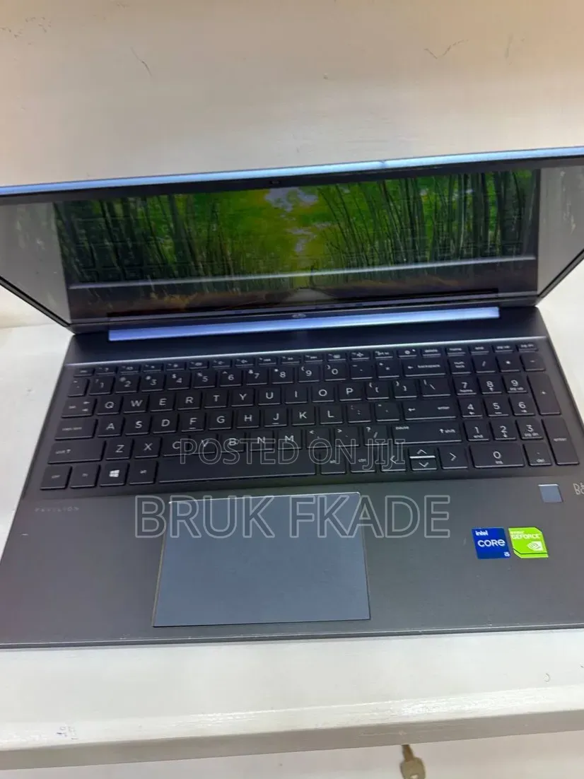 New Laptop HP Pavilion 15 16GB Intel Core i5 SSD 512GB