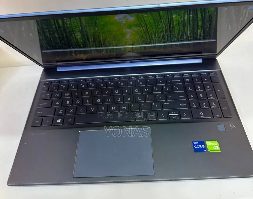 New Laptop 16GB Intel Core i5 SSD 512GB