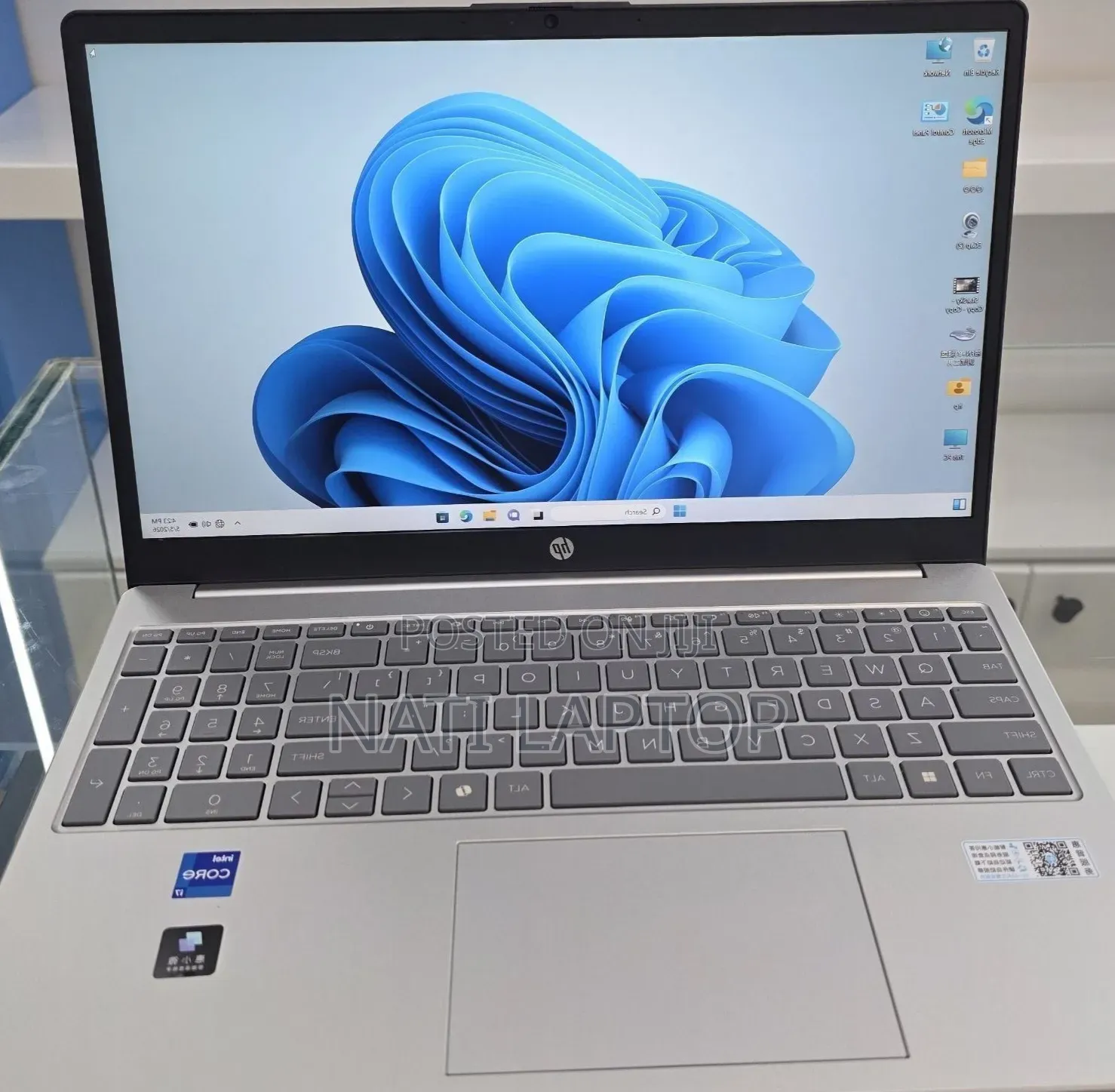 New Laptop HP Stream Notebook 16GB Intel Core i7 SSD 1T