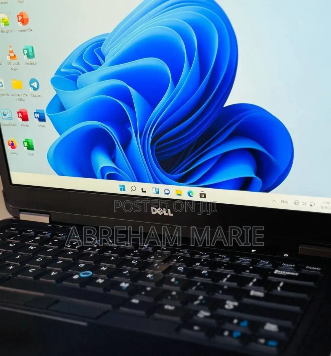 New Laptop Dell Latitude 5310 8GB Intel Core i7 SSD 256GB