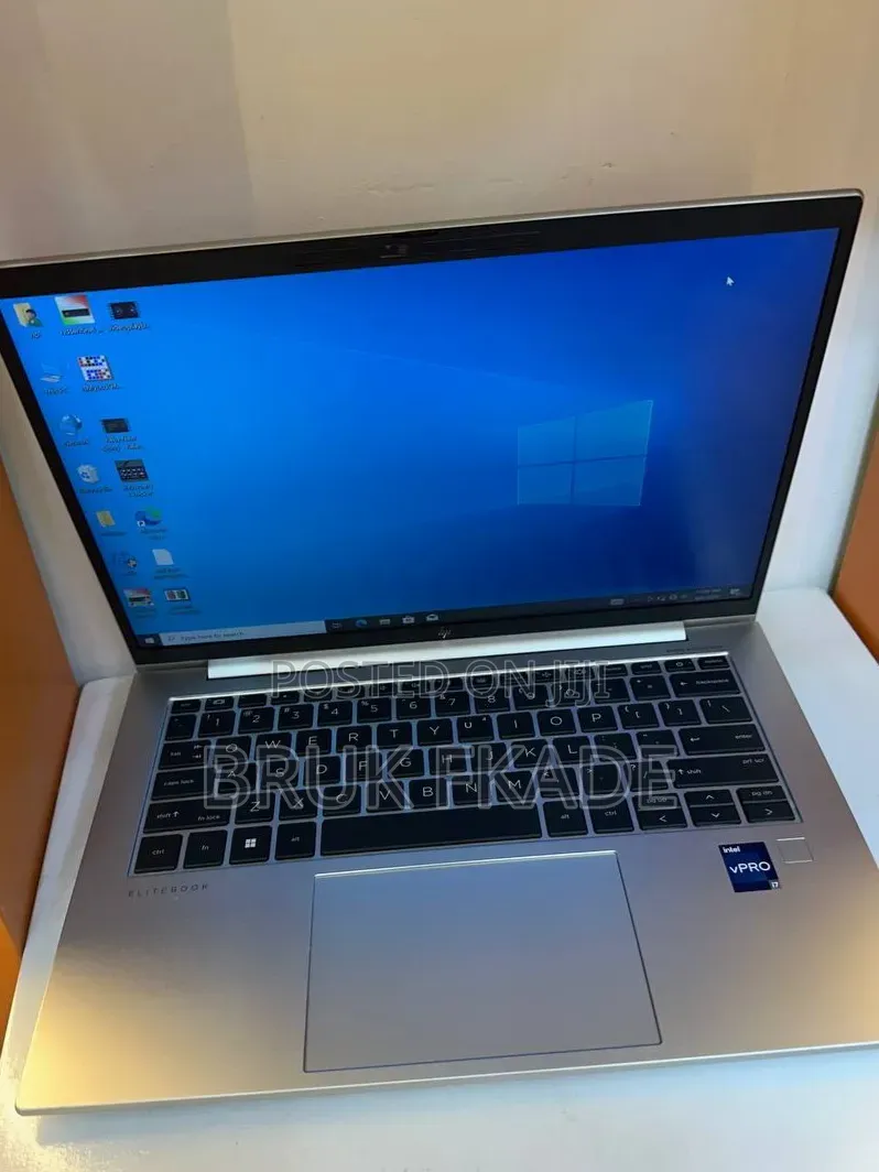 New Laptop HP EliteBook 840 G10 16GB Intel Core i7 SSD 512GB