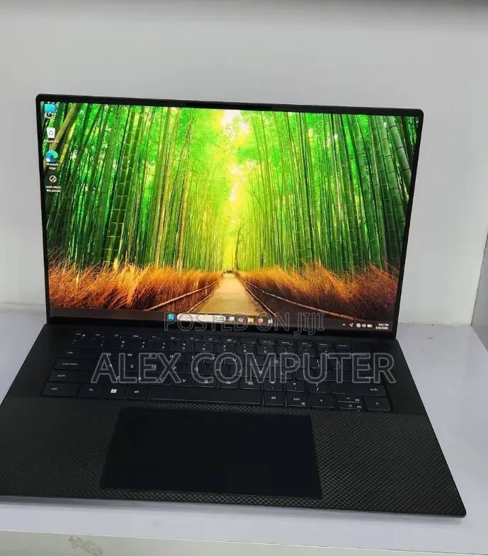 New Laptop Dell Precision 5570 16GB Intel Core i7 SSD 512GB