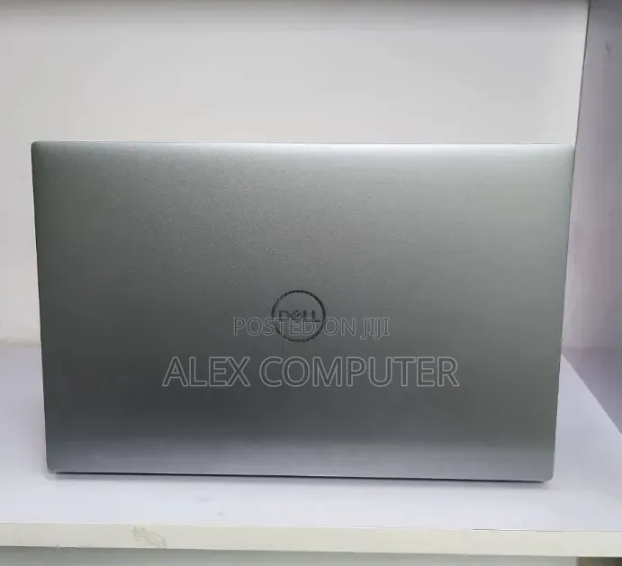 New Laptop Dell Precision 5570 16GB Intel Core i7 SSD 512GB