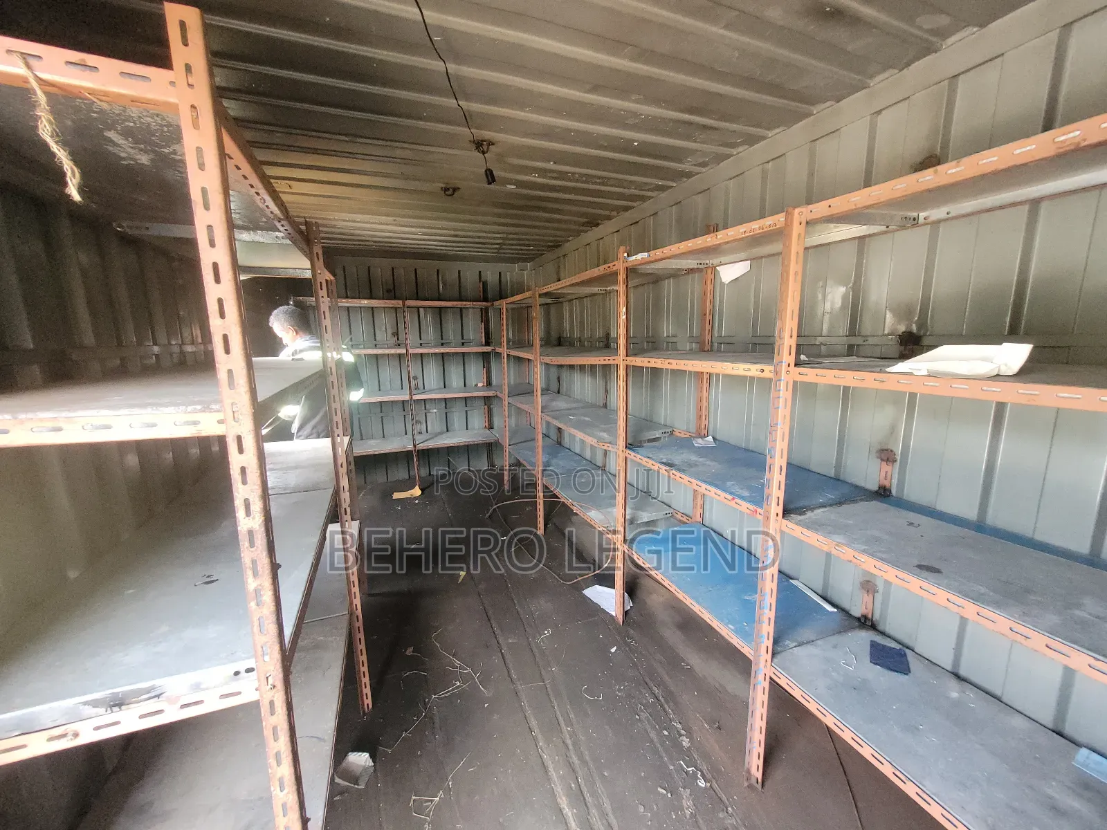 Good Condition Container