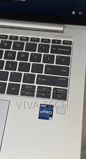 New Laptop HP EliteBook 830 G9 16GB Intel Core i5 SSD 512GB