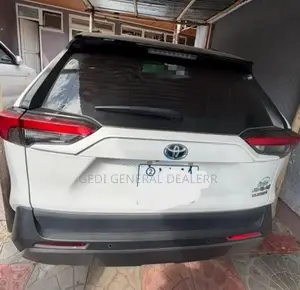 Toyota RAV4 2024 White