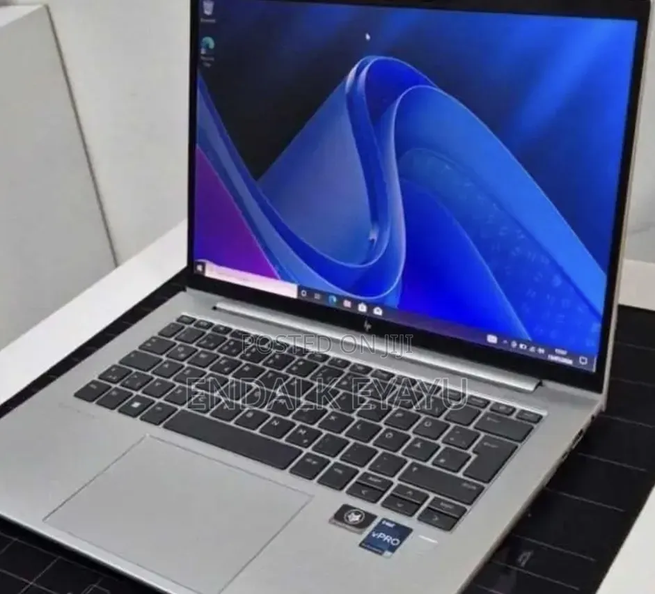 New Laptop HP EliteBook 840 G9 16GB Intel Core i5 SSD 512GB