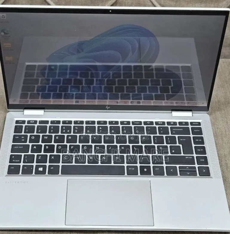 New Laptop HP EliteBook 830 G9 16GB Intel Core i5 SSD 512GB