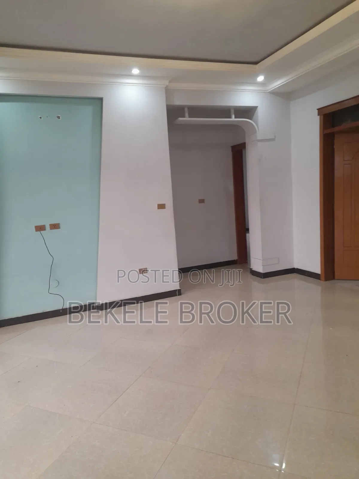Furnished 3bdrm Apartment in አፓርታማ, Bole for sale