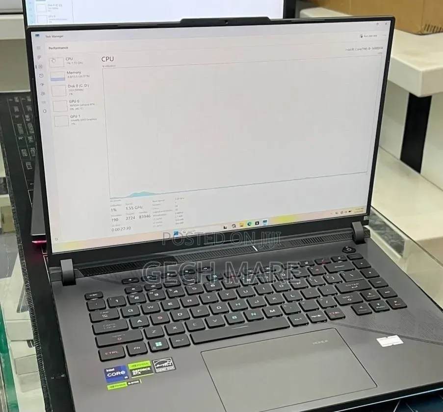 New Laptop Asus ROG Strix G15 16GB Intel Core i9 SSD 1T
