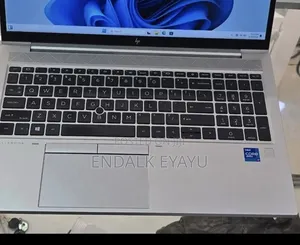 New Laptop HP EliteBook 840 G8 16GB Intel Core i7 SSD 512GB