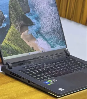 New Laptop Asus ROG Strix G15 16GB Intel Core i7 SSD 1T