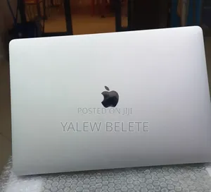 New Laptop Apple MacBook Pro 2018 16GB Intel Core i7 SSD 256GB