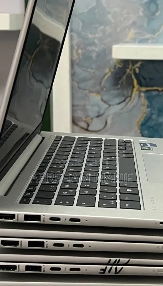 New Laptop HP EliteBook 840 G9 16GB Intel Core i7 SSD 512GB