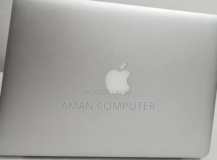 New Laptop Apple MacBook Pro 2015 8GB Intel Core i5 SSD 128GB