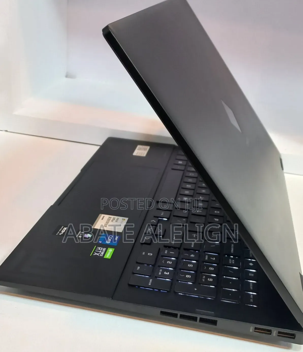 New Laptop HP Omen 16 16GB Intel Core i7 SSD 512GB
