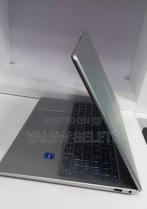 New Laptop HP Stream Notebook 16GB Intel Core i7 SSD 512GB