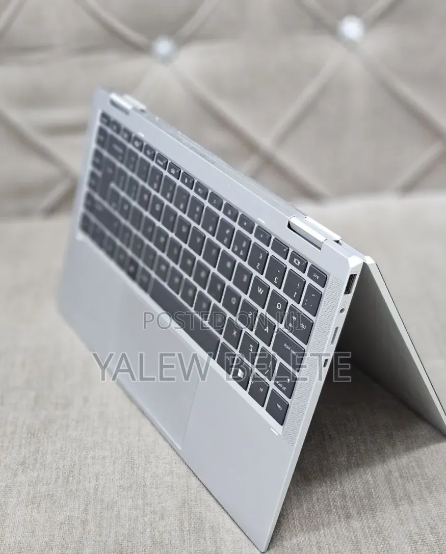 New Laptop HP EliteBook 1040 G8 32GB Intel Core i7 SSD 512GB
