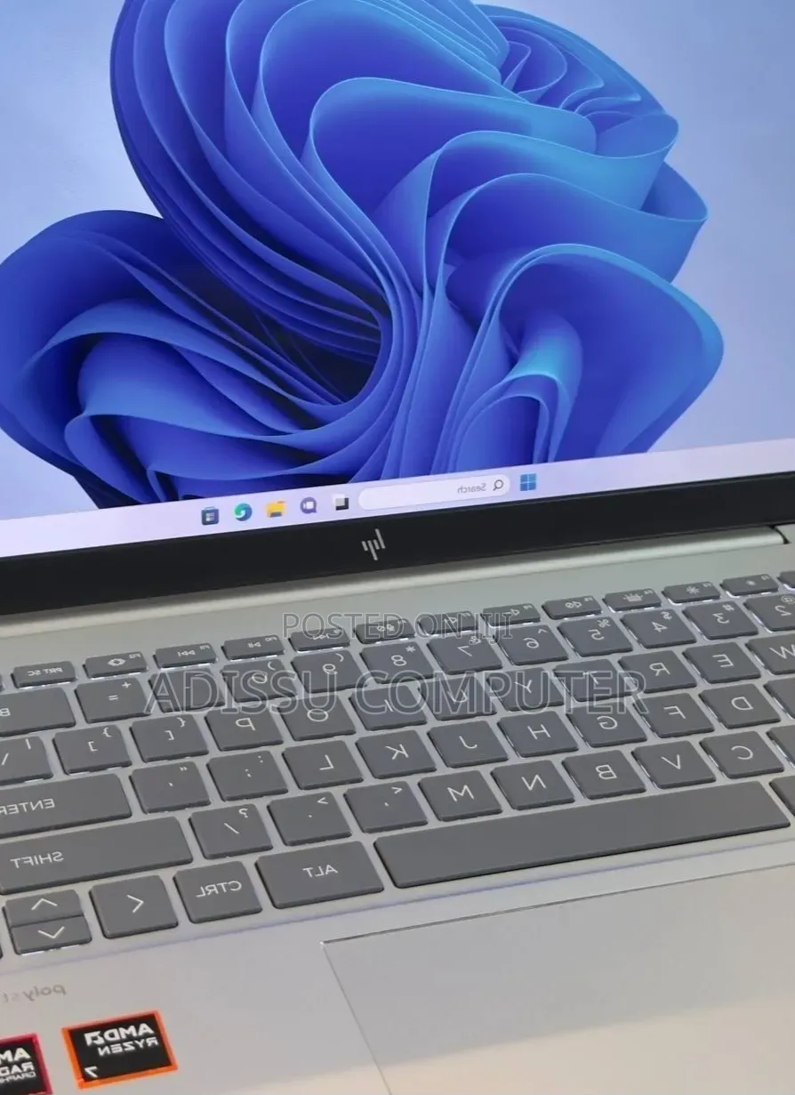 New Laptop HP Pavilion 14 32GB AMD Ryzen 7 SSD 1T