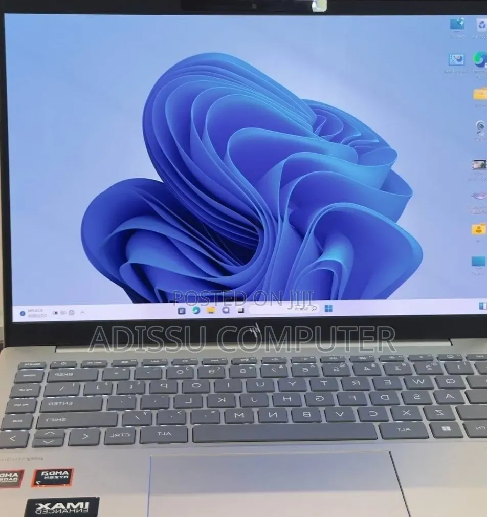 New Laptop HP Pavilion 14 32GB AMD Ryzen 7 SSD 1T