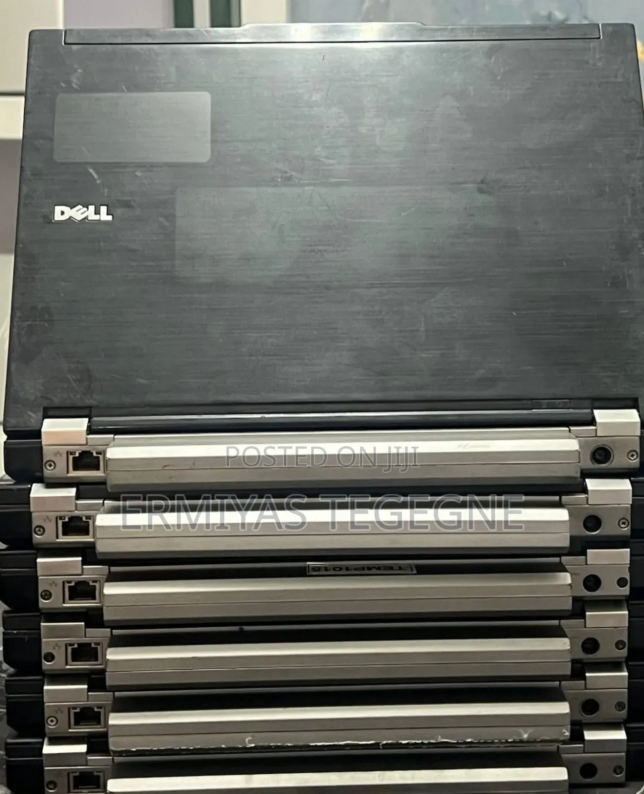 New Laptop Dell XPS 15 4GB Intel Xeon SSD 256GB