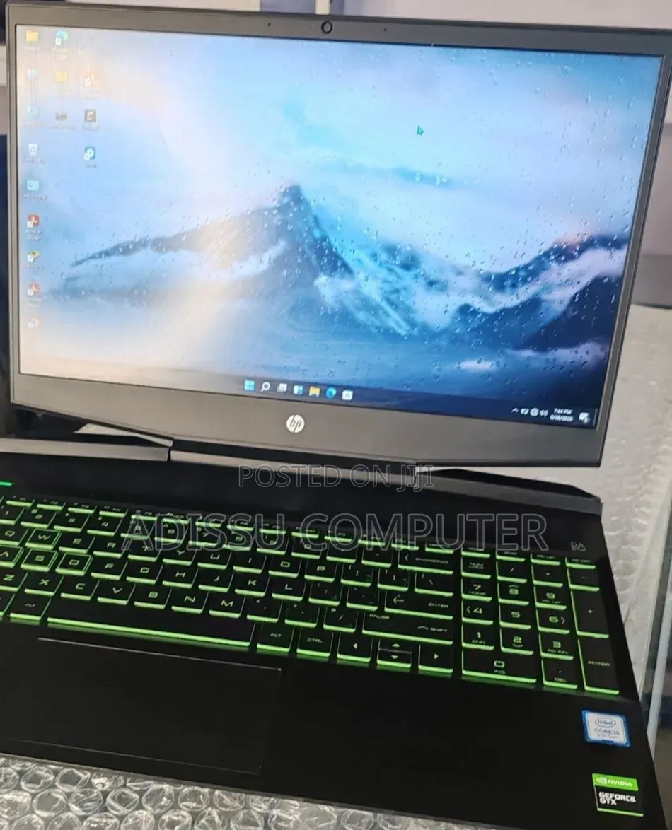 New Laptop HP Pavilion Power 15 16GB Intel Core i5 SSD 512GB