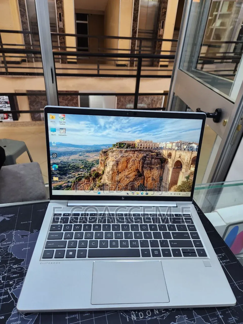 New Laptop HP 16GB AMD Ryzen 5 SSD 512GB