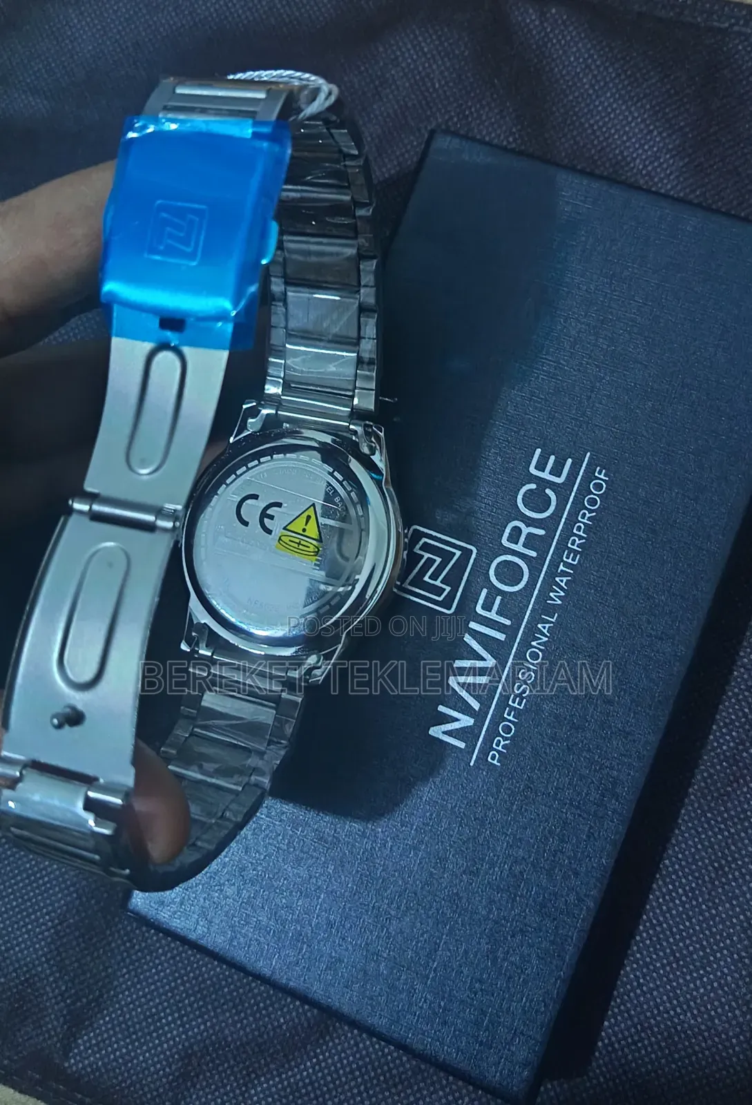 Naviforce Nf8029 Men's Luxury Quartz Wristwatch-Date Display- S.S Band