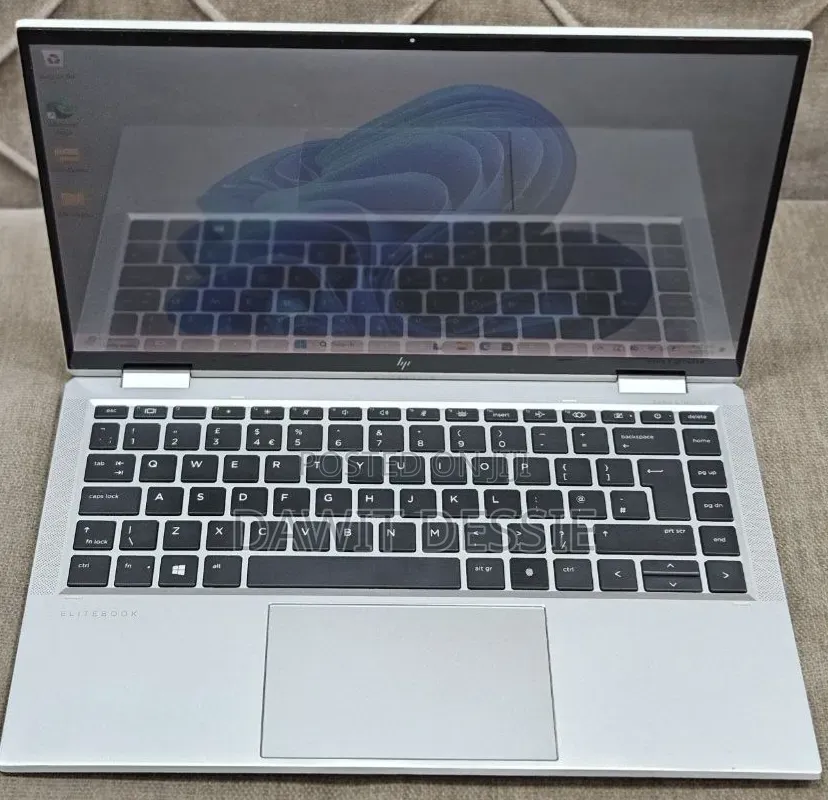 New Laptop HP EliteBook 830 G9 16GB Intel Core i5 SSD 512GB