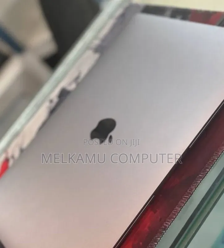 New Laptop Apple MacBook Air 2020 M1 8GB Apple M1 SSD 256GB