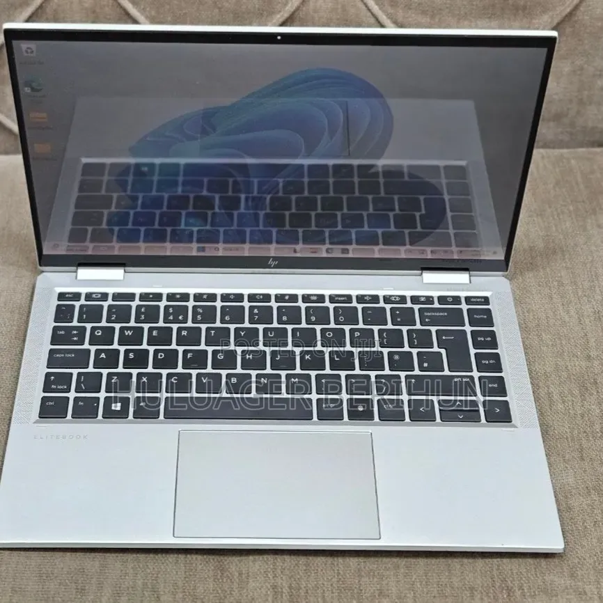 New Laptop HP EliteBook 830 G9 16GB Intel Core i5 SSD 512GB