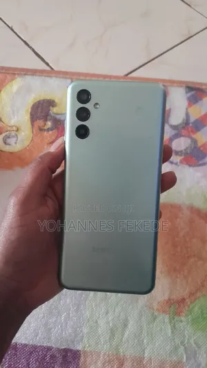 Samsung Galaxy M13 64 GB Blue