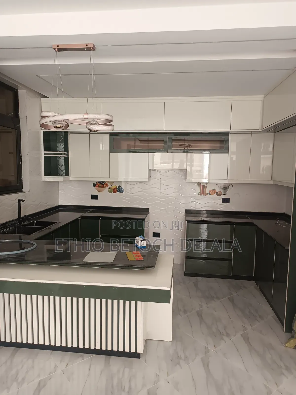 3bdrm Apartment in አፓርታማ, Bole for sale