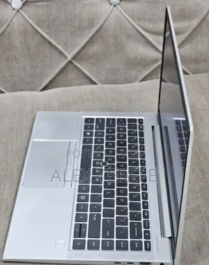 New Laptop HP EliteBook 845 G8 16GB AMD Ryzen 7 SSD 512GB