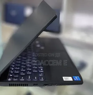 New Laptop Lenovo 16GB Intel Core i5 SSD 512GB