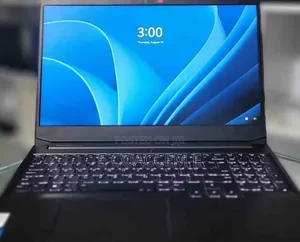 New Laptop Lenovo 16GB Intel Core i5 SSD 512GB
