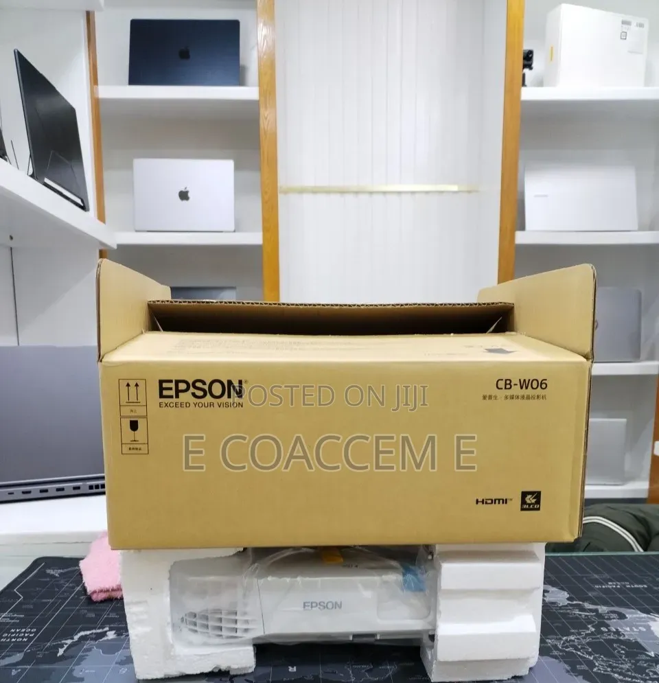 Brand New  EPSON Projector
Quantity 2PC