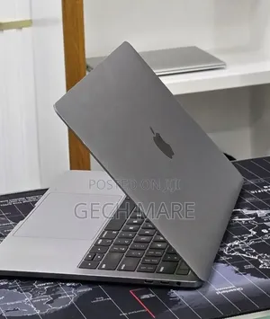 New Laptop Apple MacBook Pro 2019 16GB Intel Core i7 SSD 1T