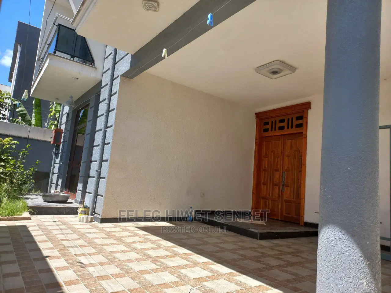 7bdrm House in አአ, Bole for Sale