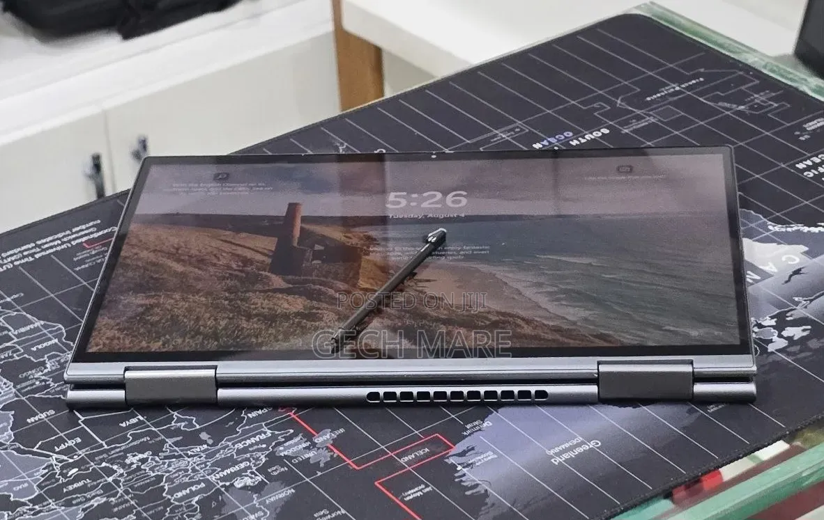 New Laptop Lenovo Yoga 7i 16GB Intel Core i5 SSD 512GB