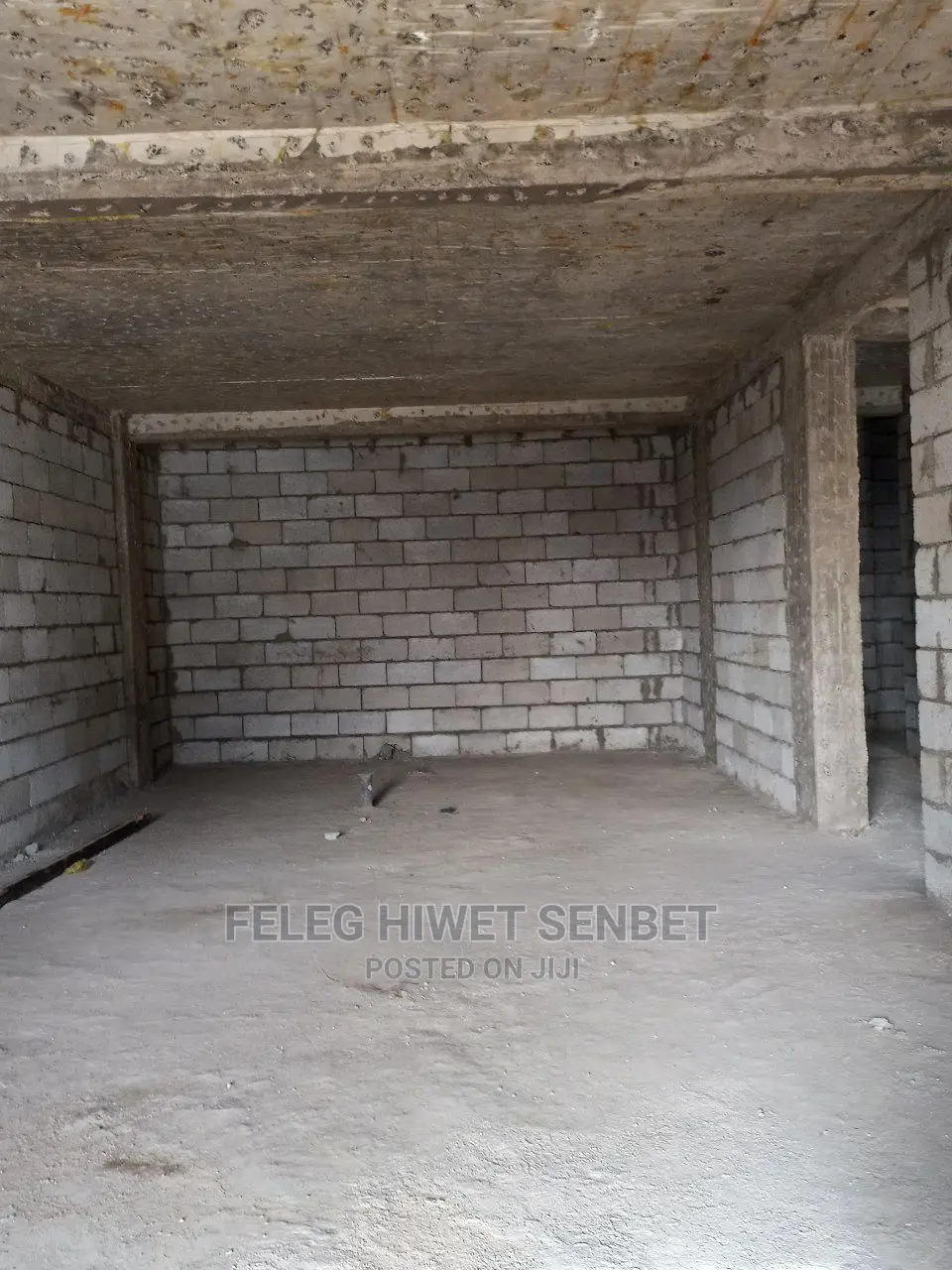 7bdrm House in አአ, Bole for Sale