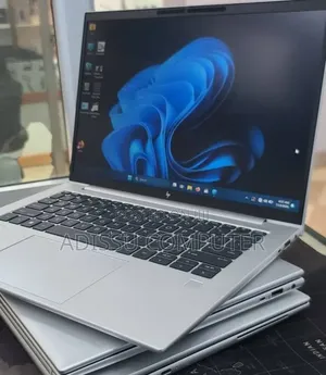 New Laptop HP EliteBook 840 G10 16GB Intel Core i7 SSD 512GB