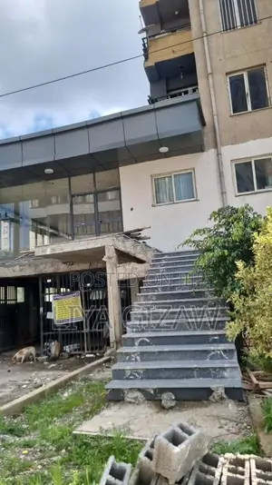 Rental Shop in 24 Condominium